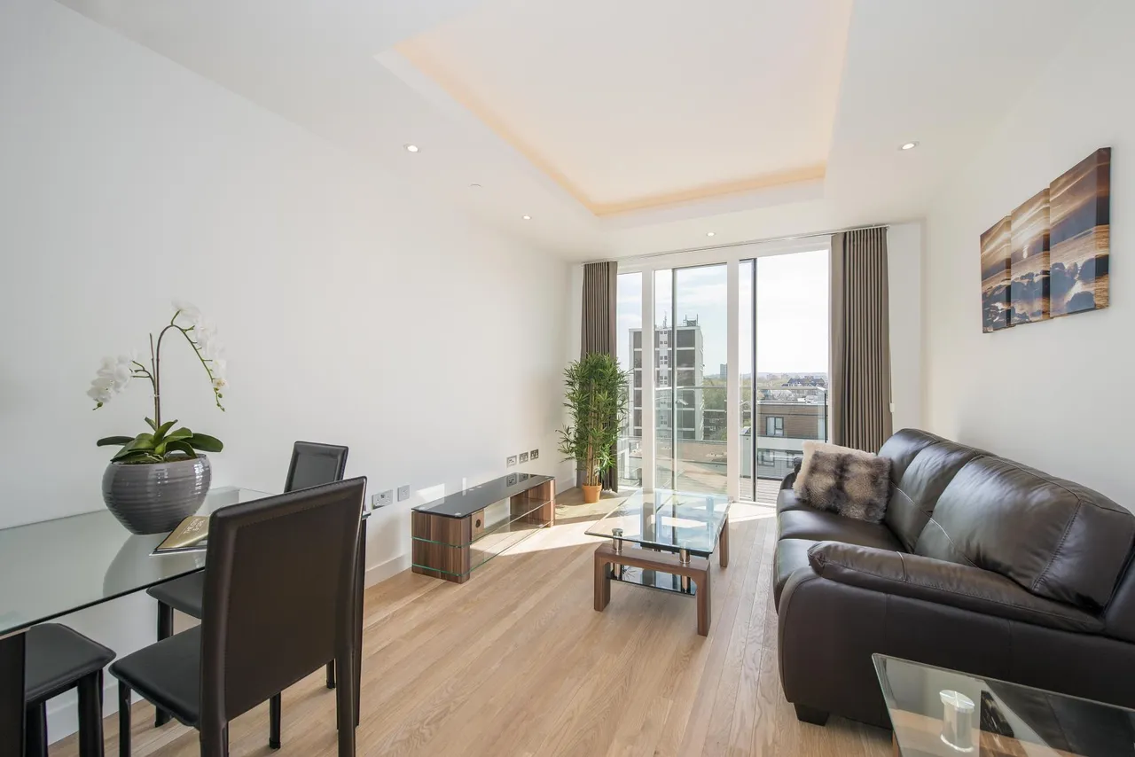 1 bed house to rent, Cobblestone Square, Wapping, E1W