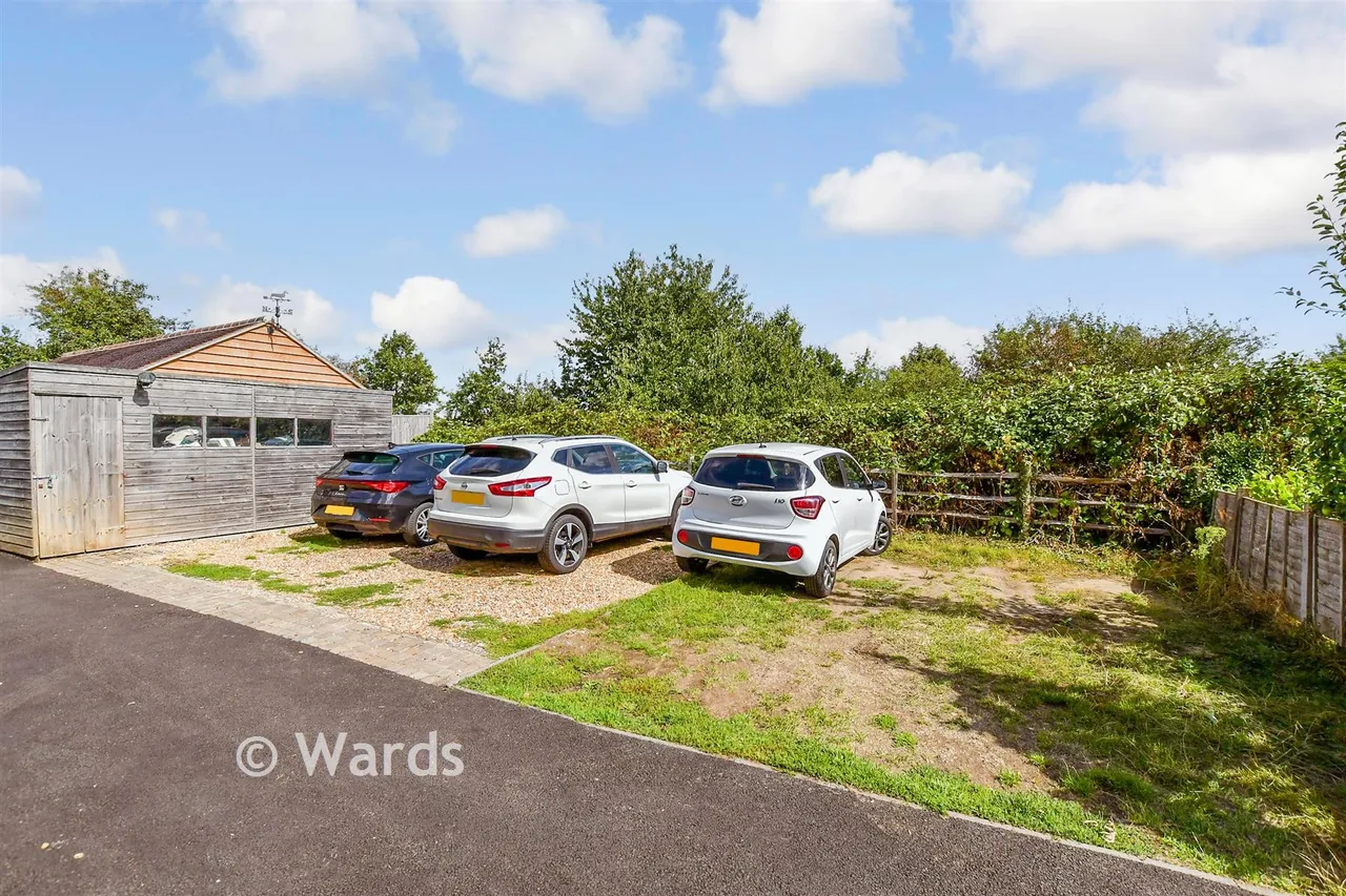 Lees Road, Yalding, ME18, photo 14