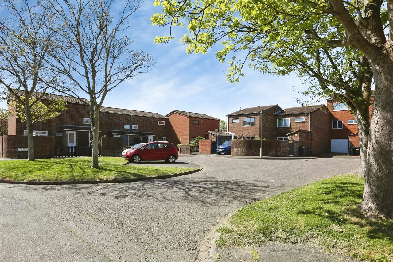 The Mount, Gosport, PO13, photo 19