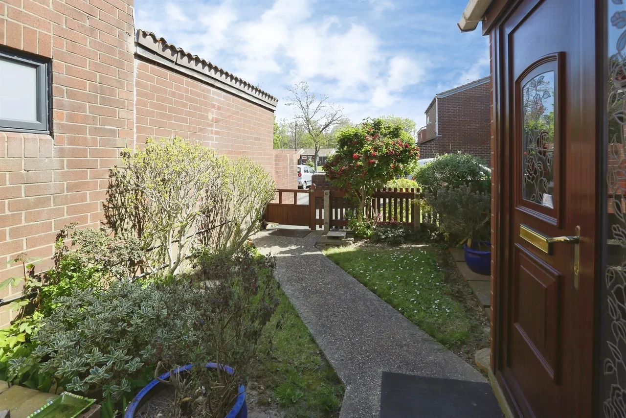 The Mount, Gosport, PO13, photo 20