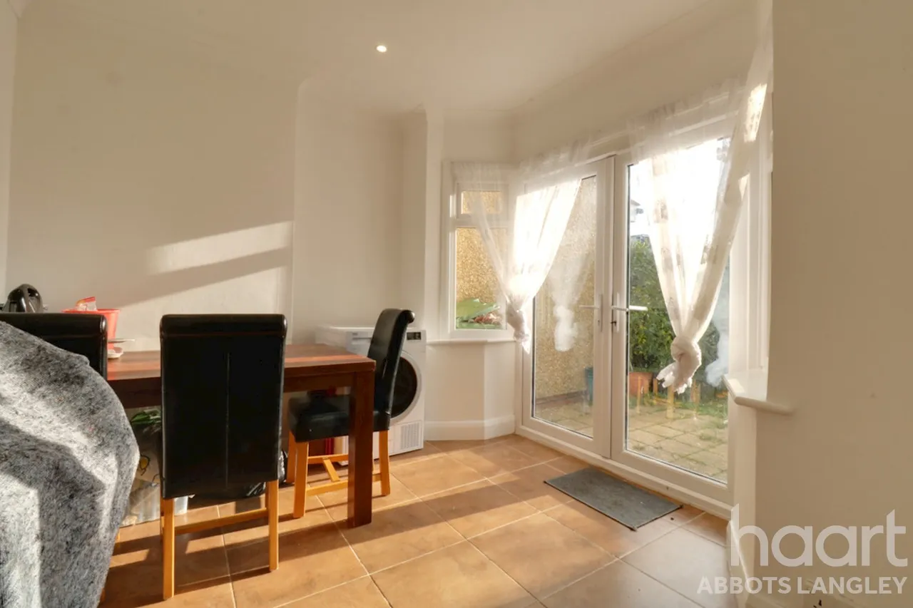 Meadow Road, Watford, WD25, photo 6