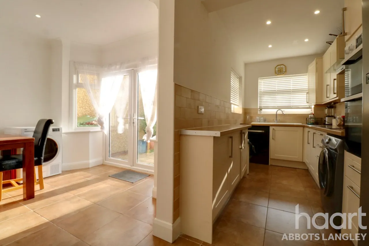 Meadow Road, Watford, WD25, photo 4
