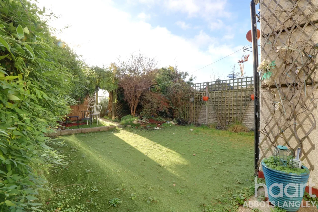 Meadow Road, Watford, WD25, photo 9