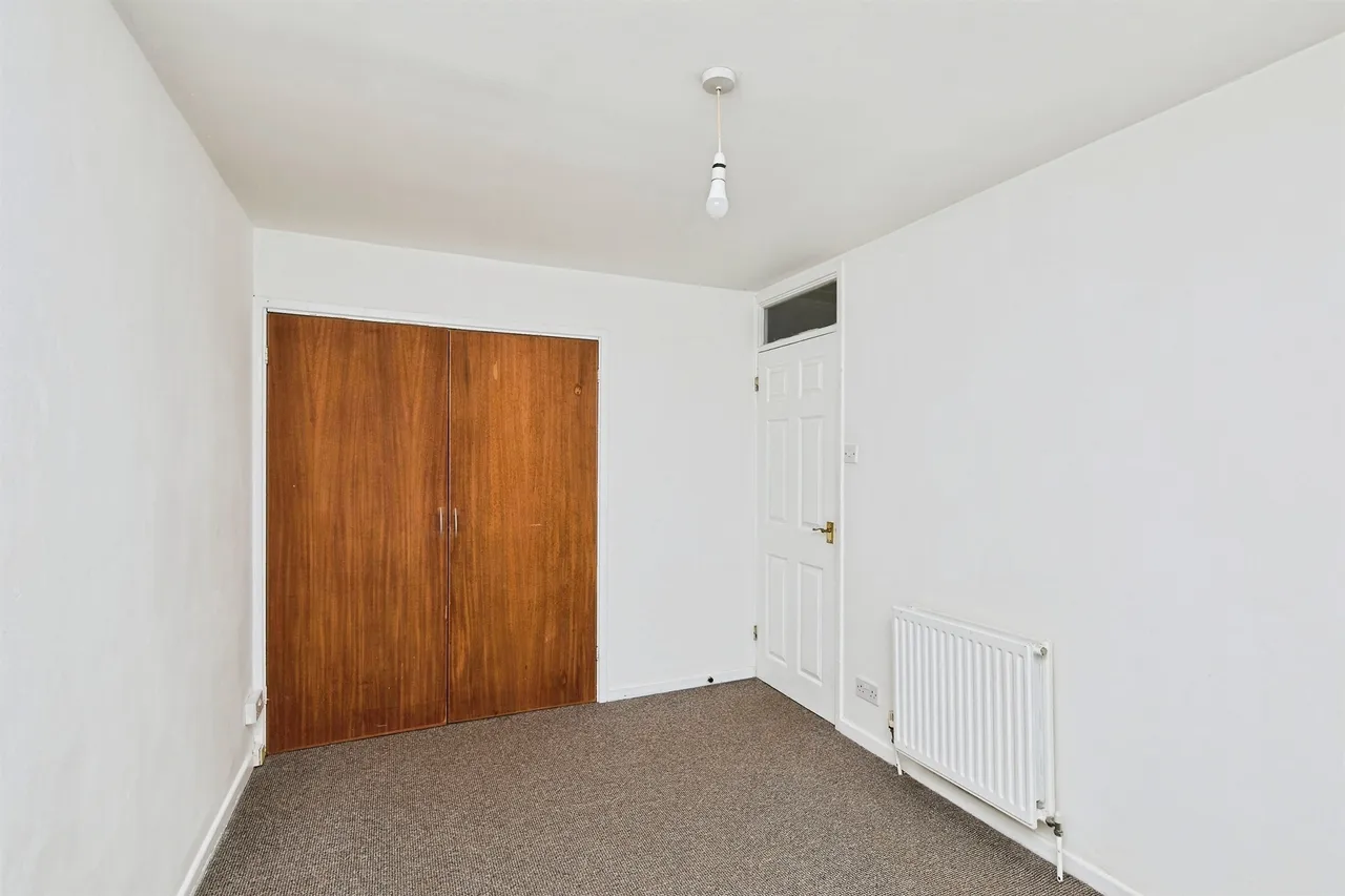 Harper Court, Burton-On-Trent, DE13, photo 18