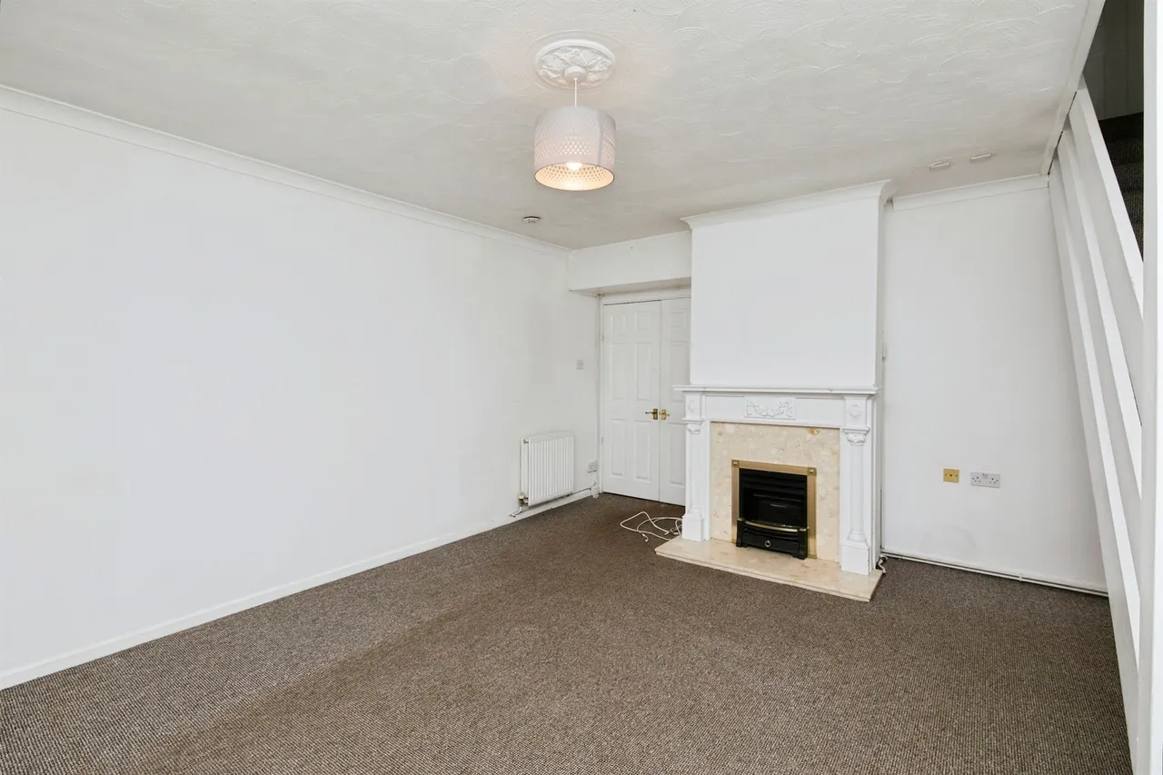 Harper Court, Burton-On-Trent, DE13, photo 5