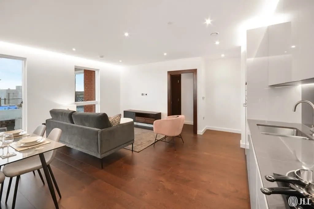 Ponton Road, London, SW11, photo 10