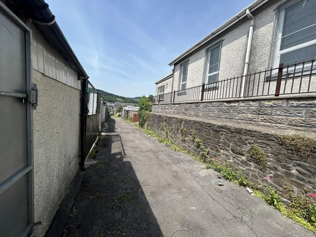 Brithweunydd Road, Tonypandy, CF40, photo 29