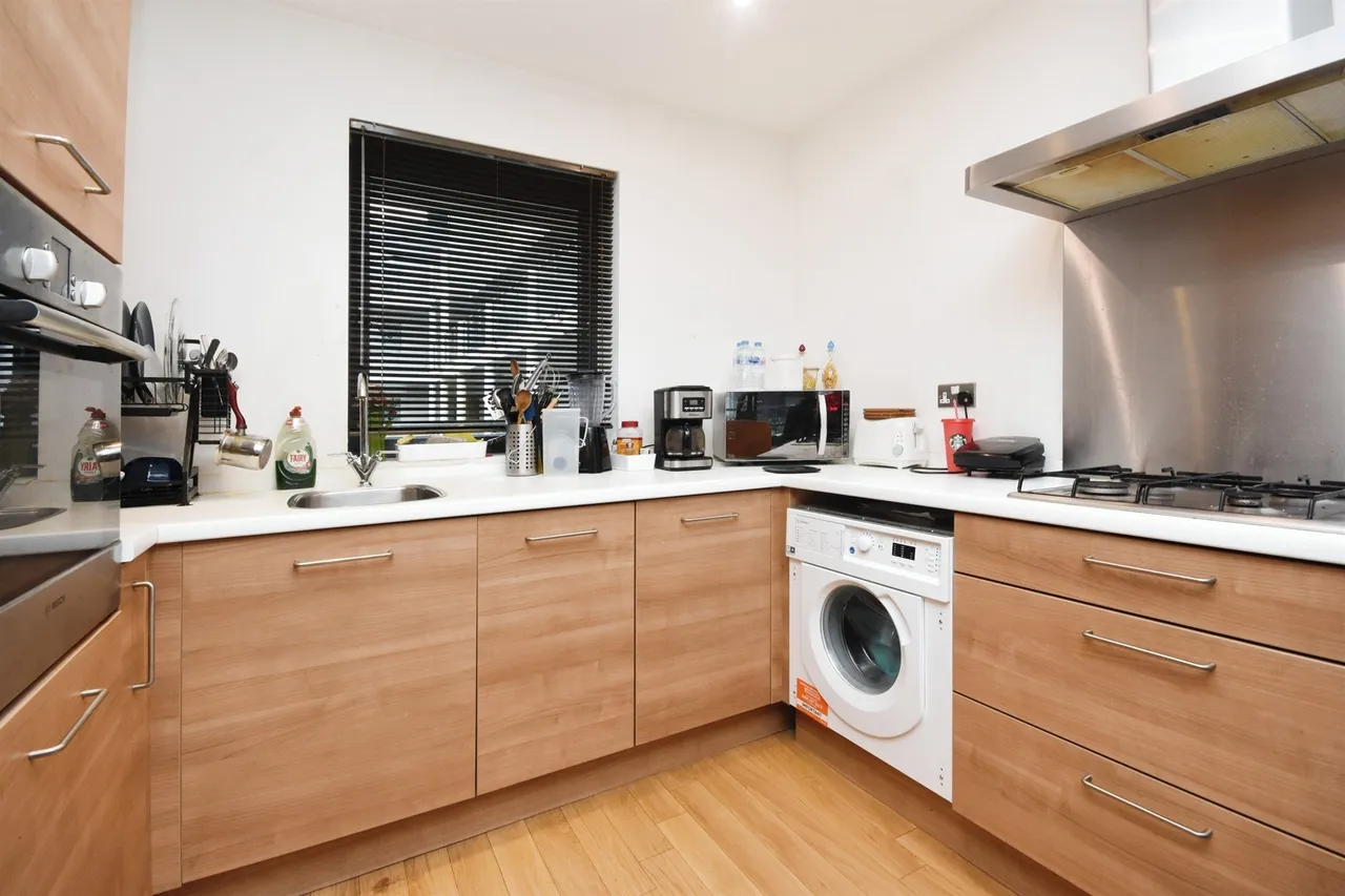 Rollason Way, Brentwood, photo 4