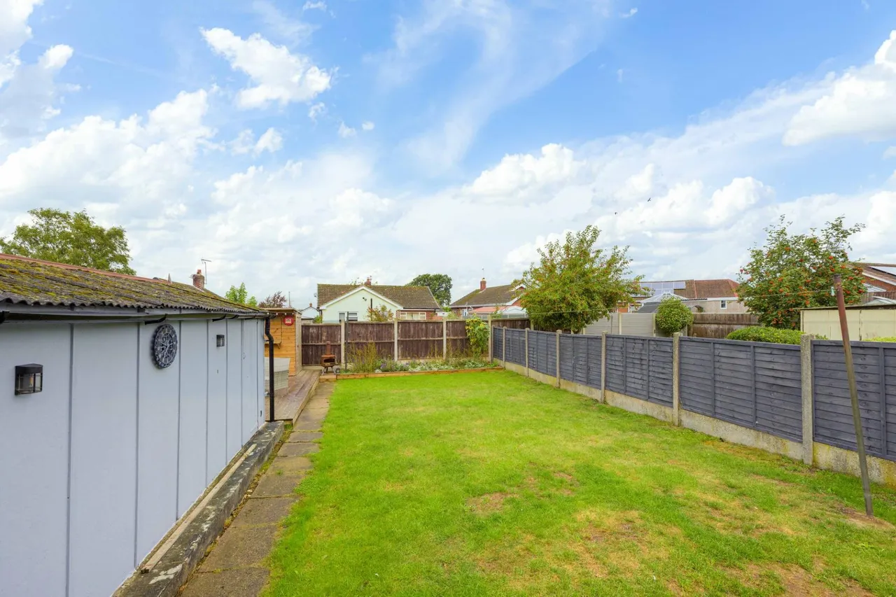 Wainfleet Road, Burgh Le Marsh, PE24, photo 14