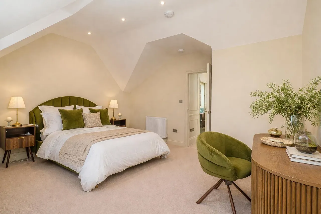 Platts Lane, London, NW3, photo 7