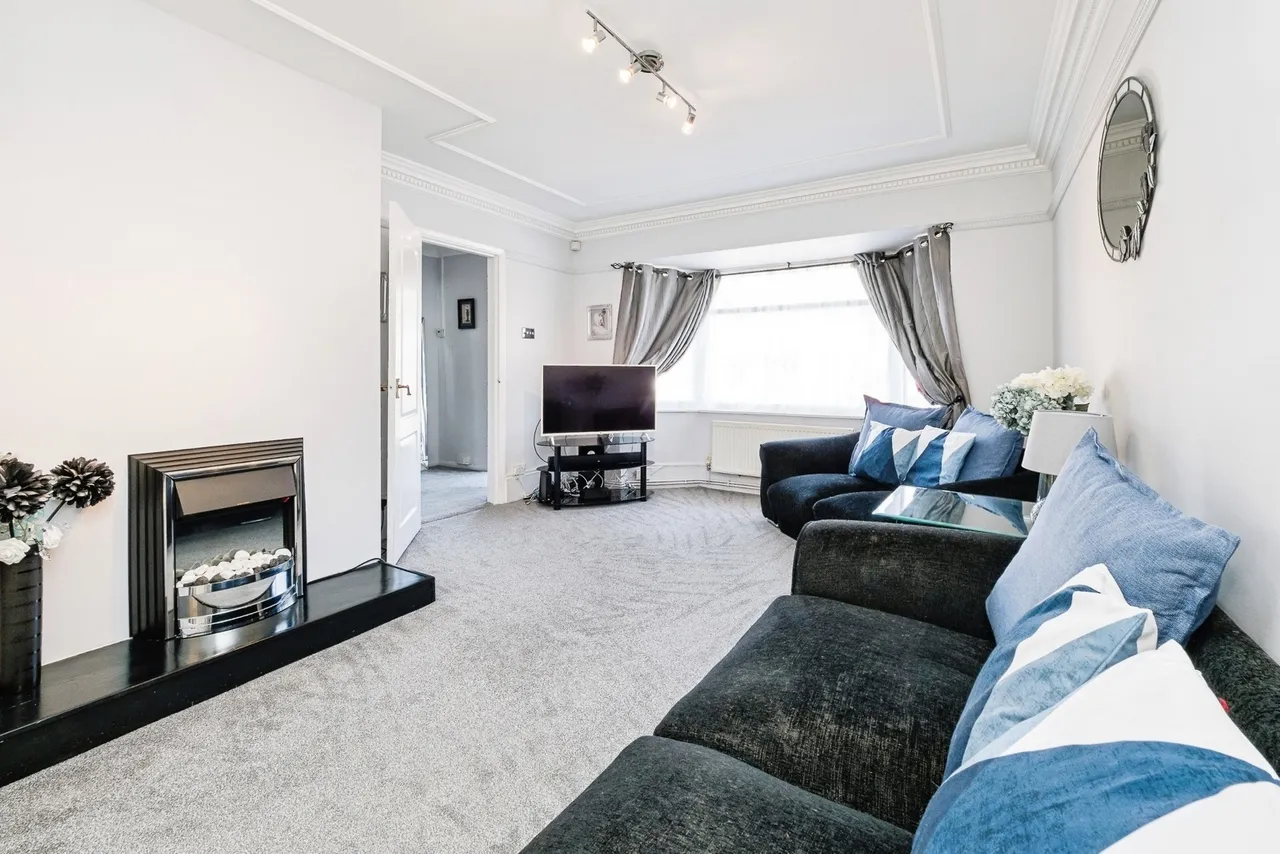 Mungo Park Road, South Hornchurch, RM13, photo 3