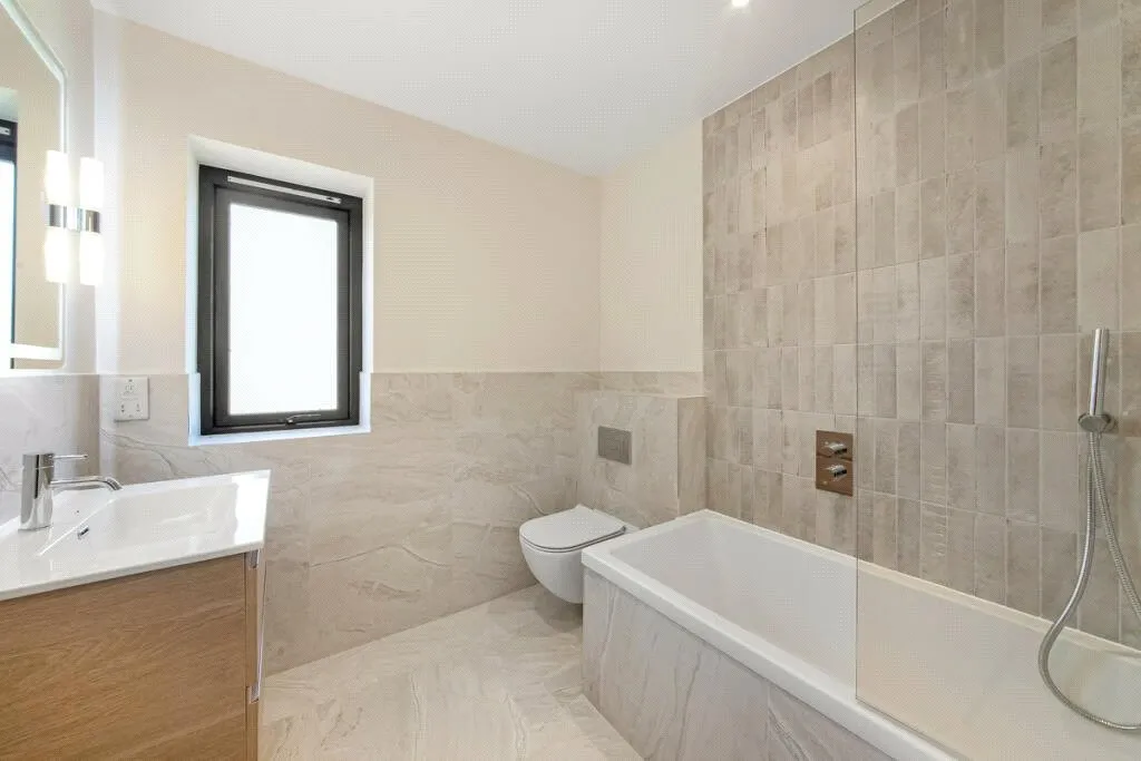 Henrietta Place, Berrys Green, photo 4