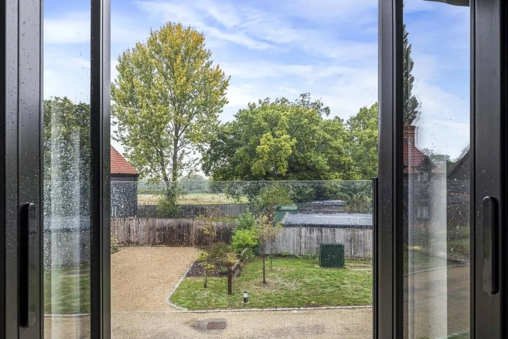 Henrietta Place, Berrys Green, photo 23