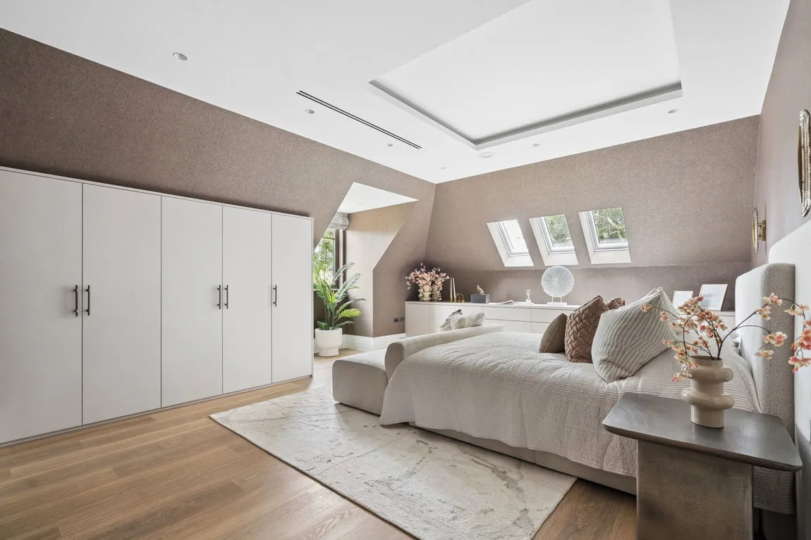 Flat Wildacre, Northwood, HA6, photo 9