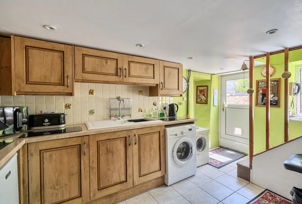 Uplands Road, Stroud, GL5 1UD, photo 3
