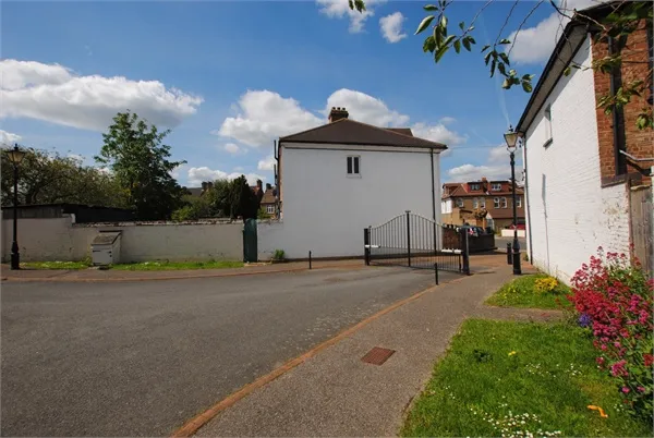 Muncies Mews, Catford, London, SE6 1ER, photo 9
