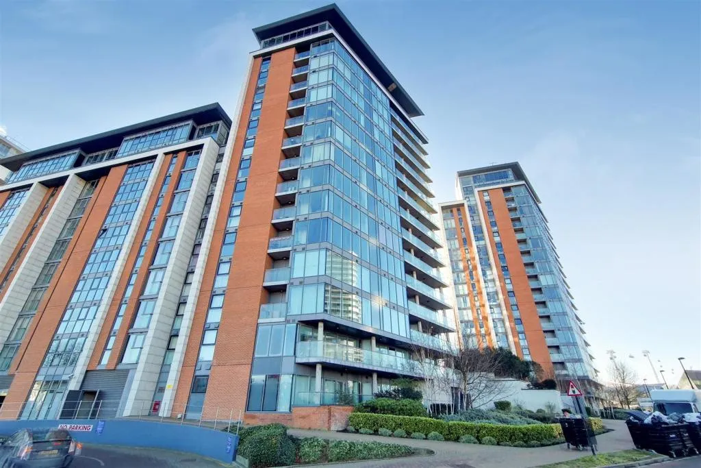 Ross Apartments, Capital East, E16, photo 11