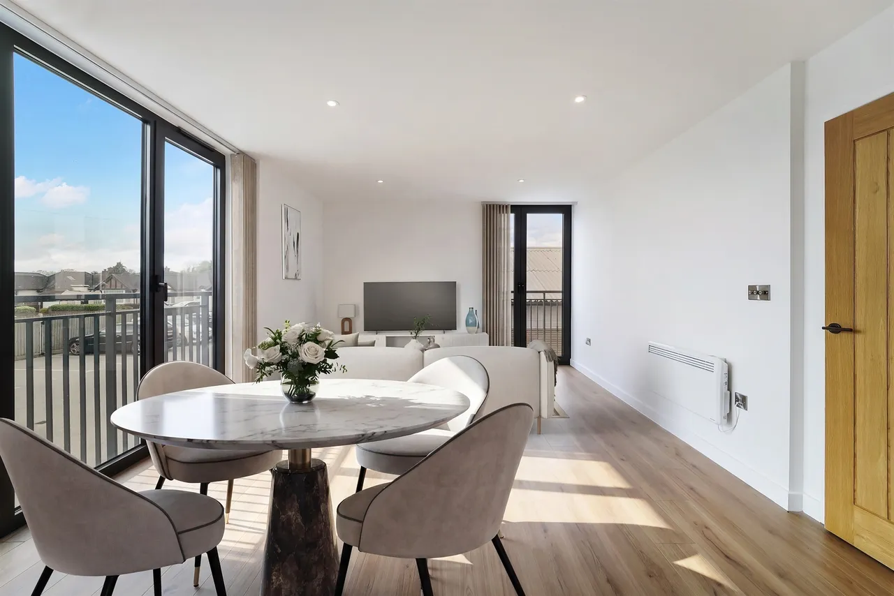 Tealing Drive, Epsom, KT19, photo 3