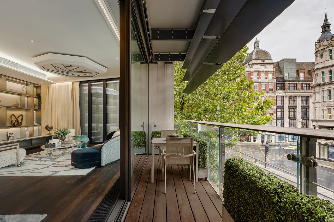 100 Knightsbridge, One Hyde Park, Knightsbridge, London, photo 6