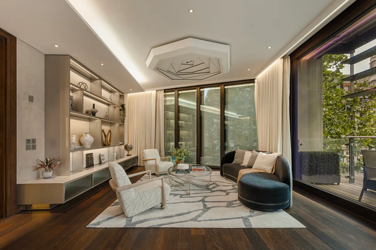 100 Knightsbridge, One Hyde Park, Knightsbridge, London, photo 4