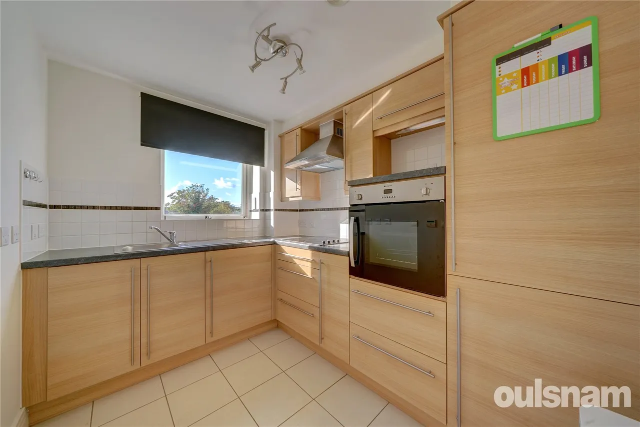 Hanbury Road, Droitwich, WR9, photo 4