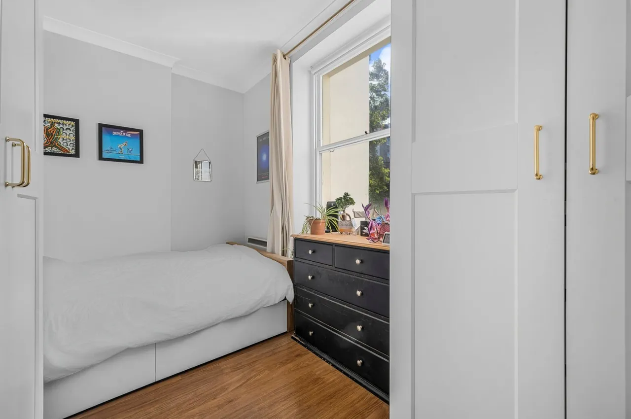 Warwick Avenue, London, W9, photo 5