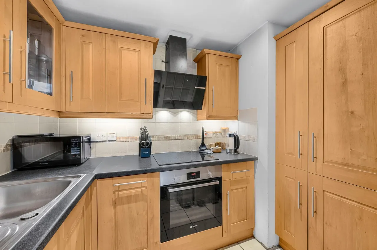 Warwick Avenue, London, W9, photo 13