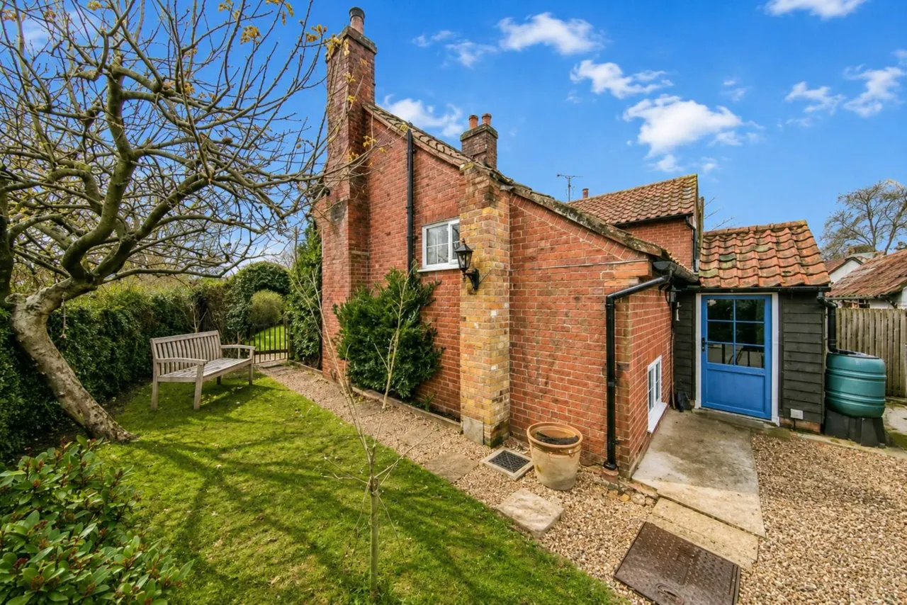 Coopers Corner, Great Wenham, CO7 6QE, photo 9