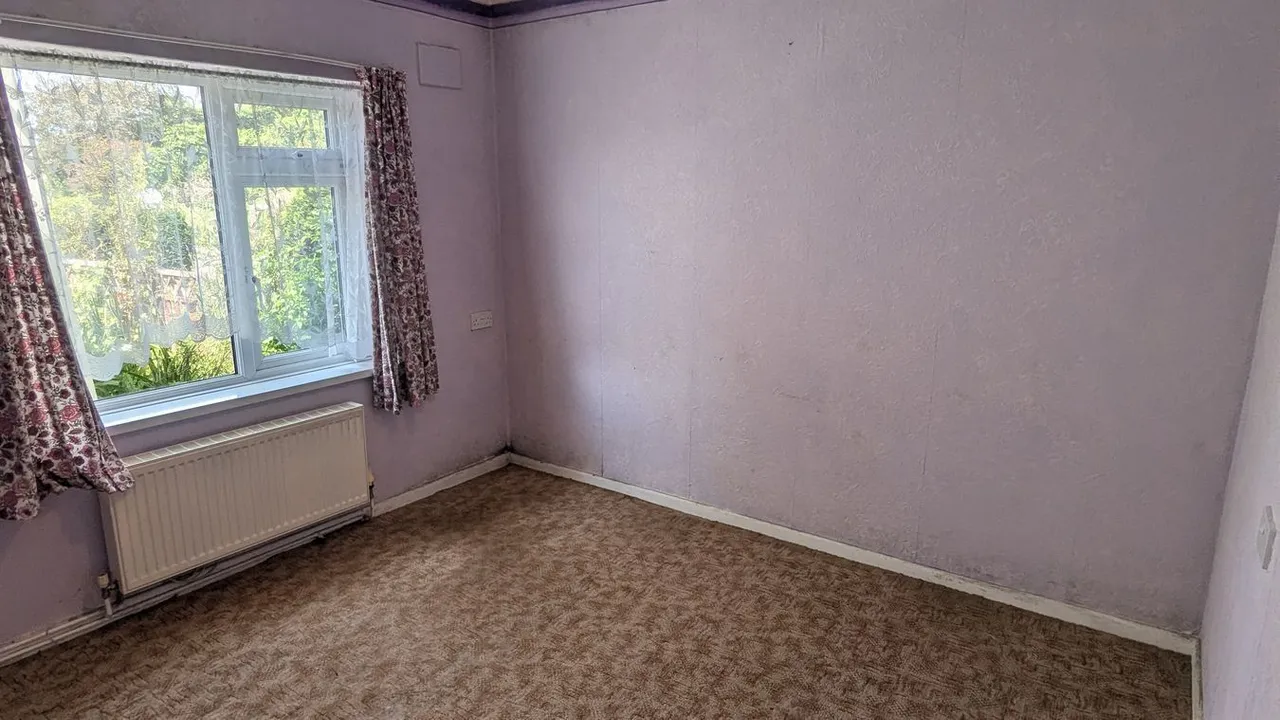 Churchill Close, Wells, BA5, photo 6