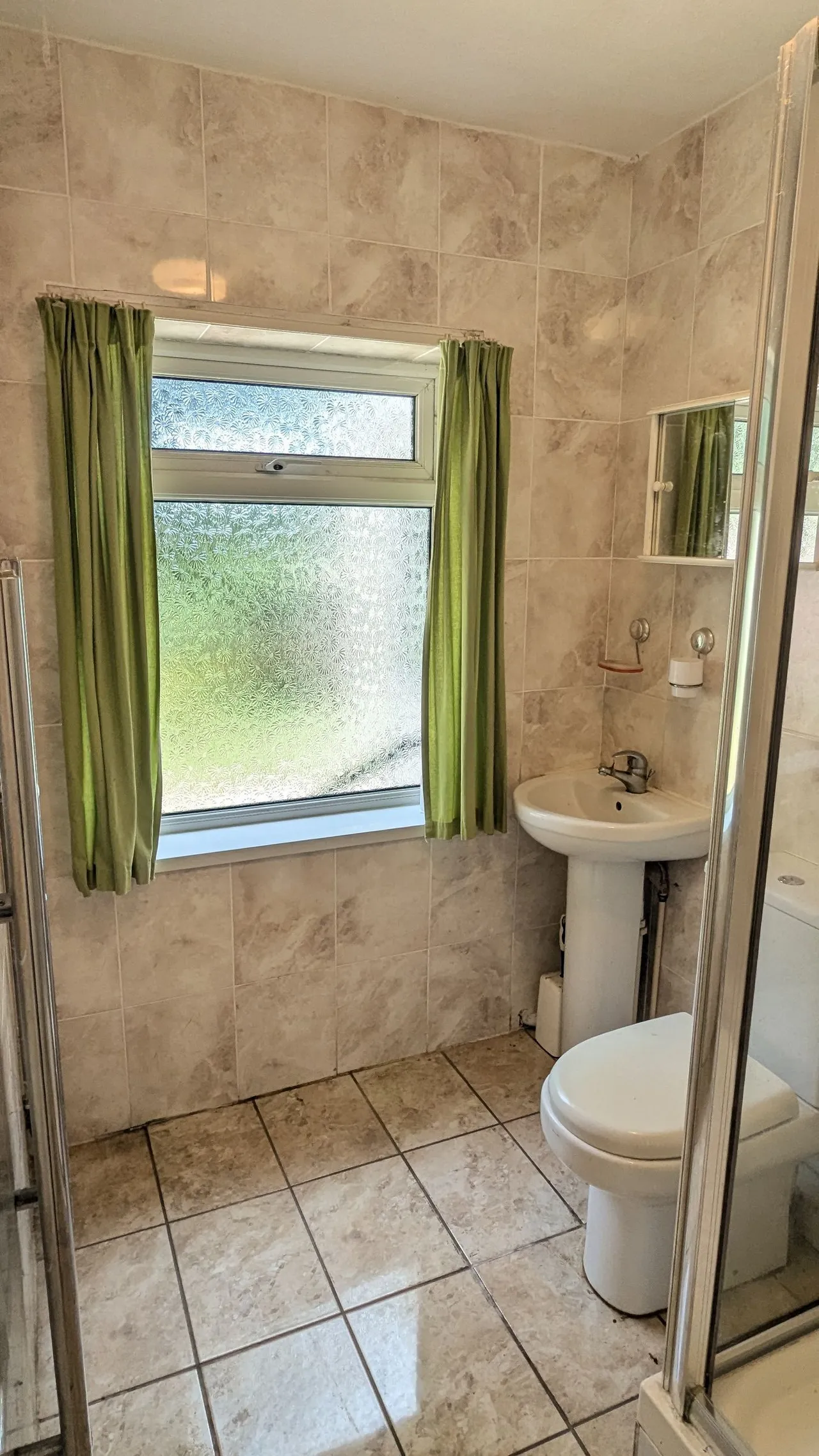 Churchill Close, Wells, BA5, photo 7