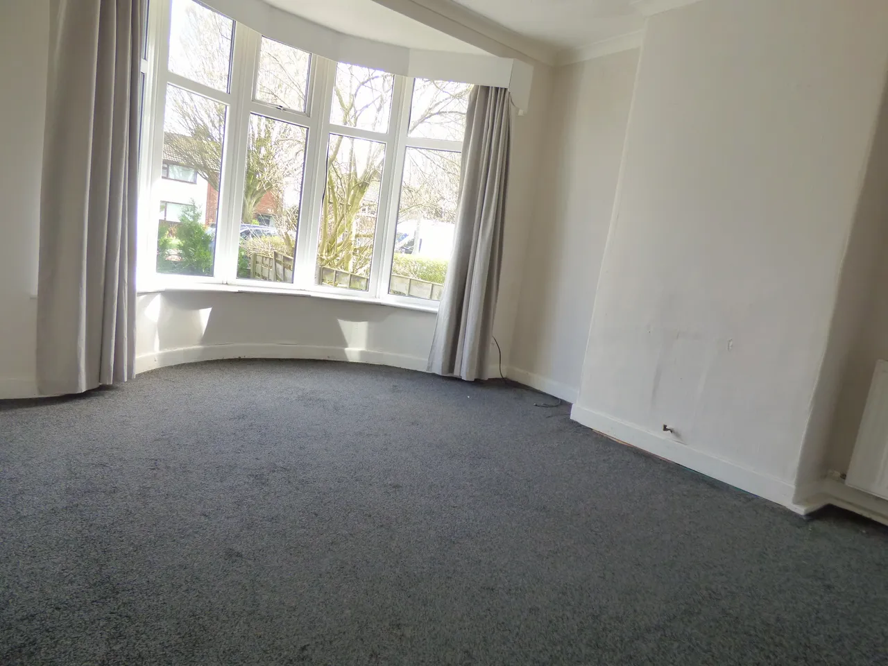 Manchester Road, Bury, BL9, photo 5