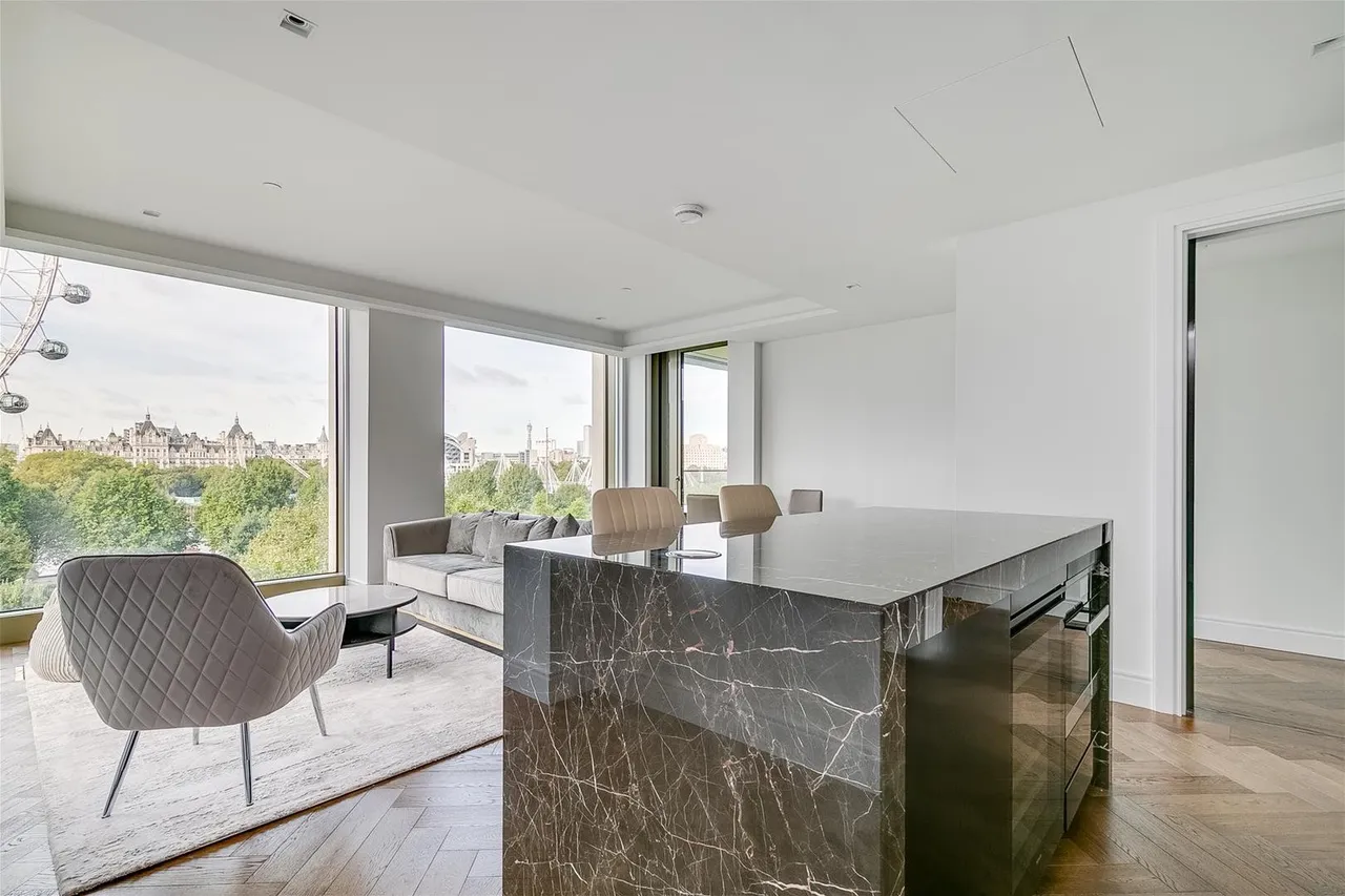 Belvedere Road, London SE1 7AF, photo 22