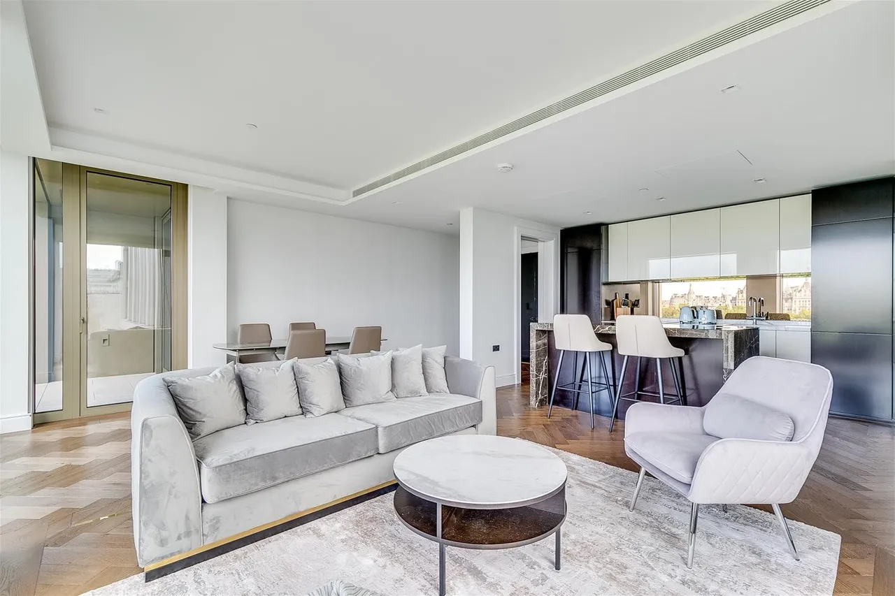Belvedere Road, London SE1 7AF, photo 6