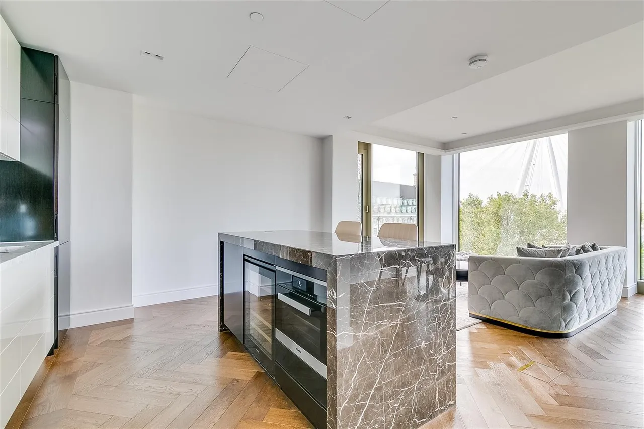 Belvedere Road, London SE1 7AF, photo 21