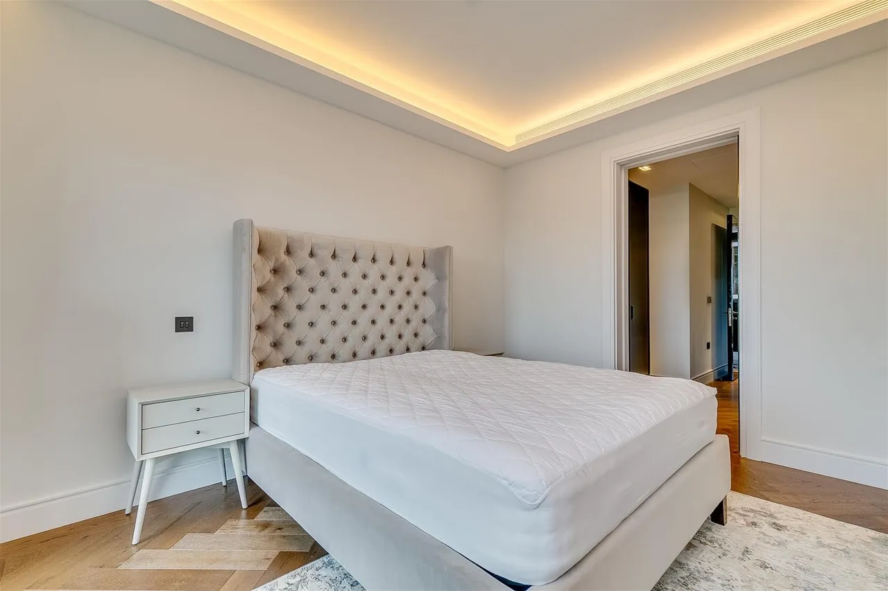 Belvedere Road, London SE1 7AF, photo 20