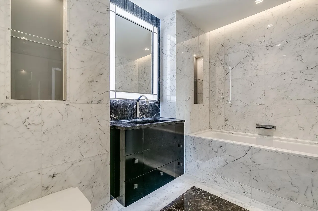 Belvedere Road, London SE1 7AF, photo 16