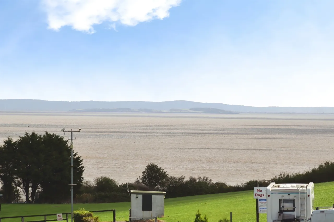Fort Road, Penarth, CF64, photo 2