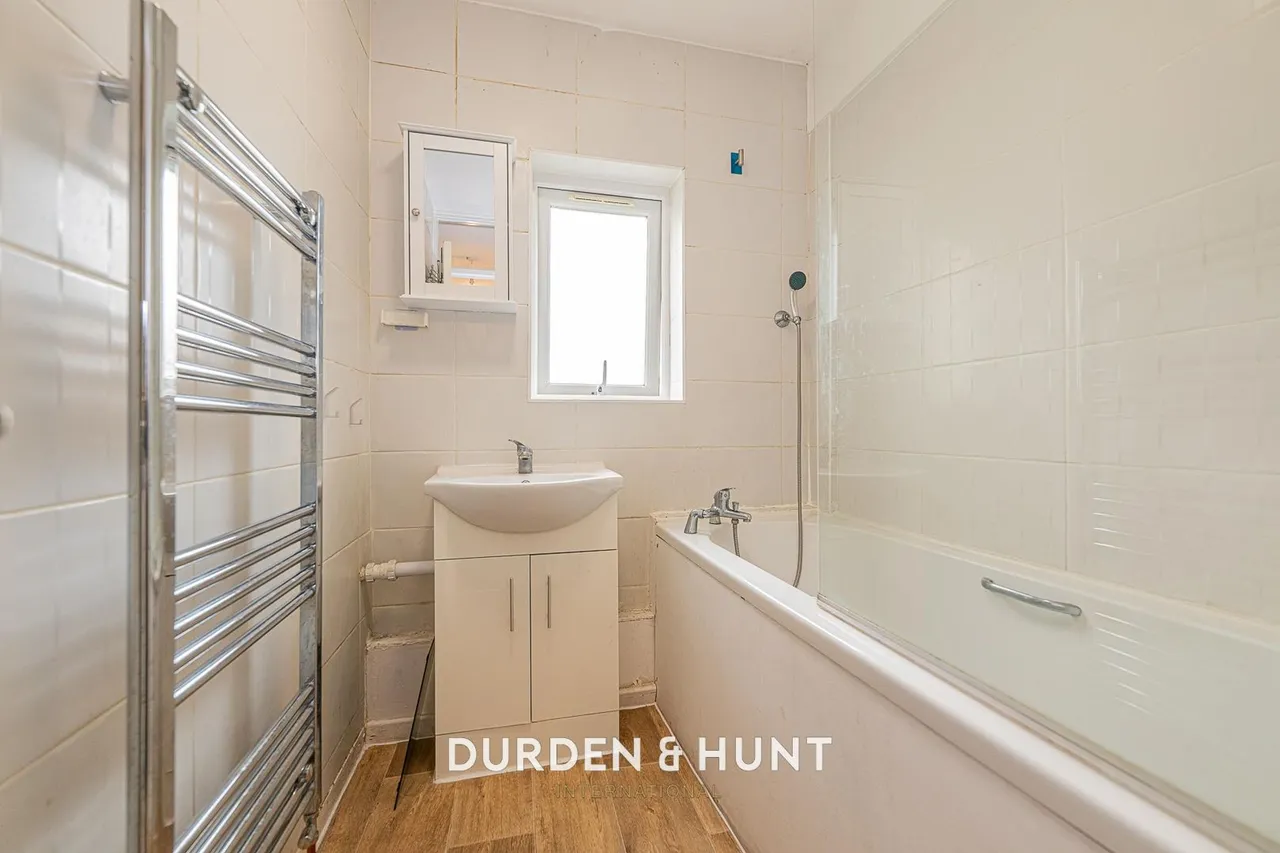 Leather Gardens, Stratford, E15, photo 15
