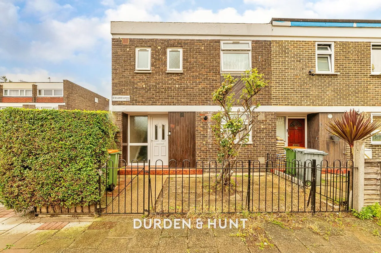 3 bed house for sale, Leather Gardens, Stratford, E15