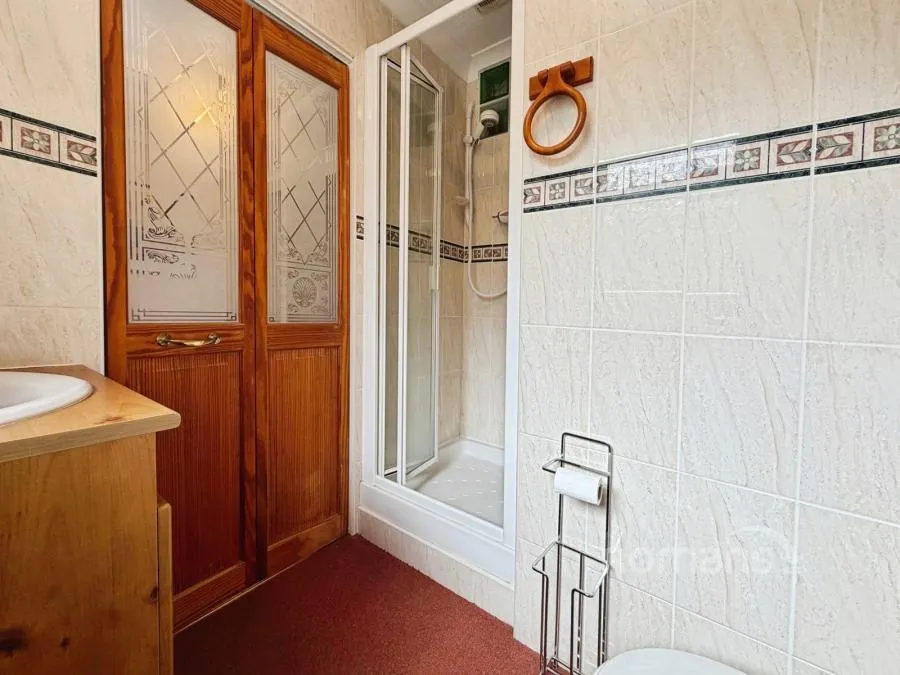Old Pond Close, Camberley, GU15, photo 11