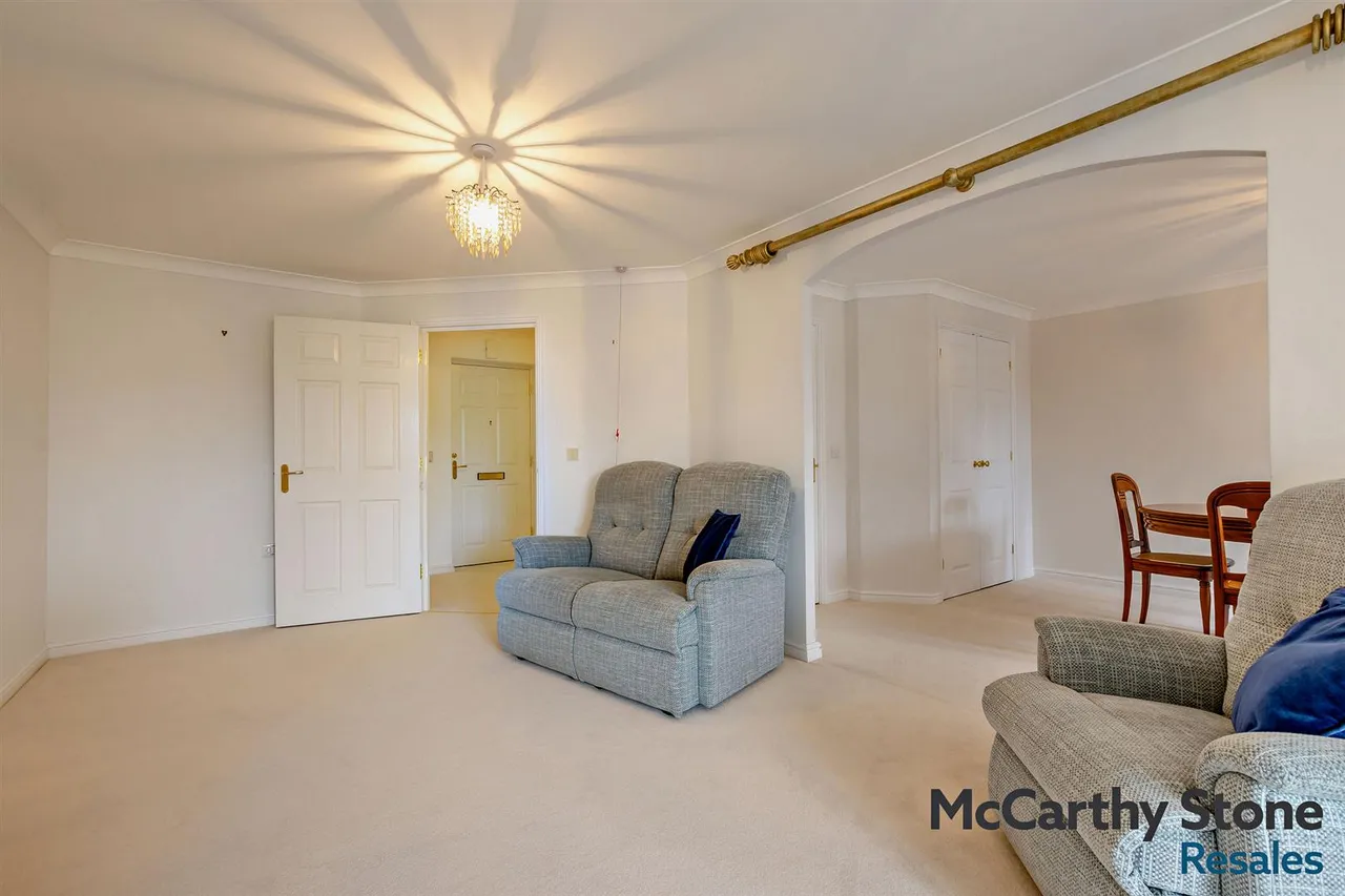 Grange Road, Uckfield, TN22, photo 6