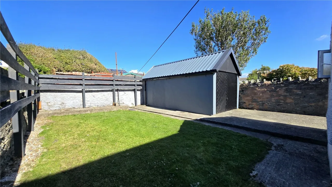 Llanfawr Road, Holyhead, LL65, photo 13