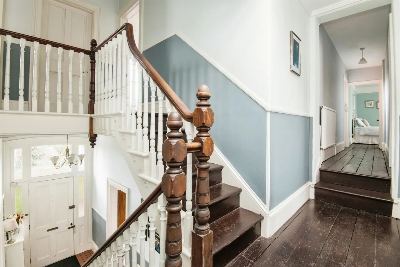 The Avenue, Tiverton, EX16, photo 4