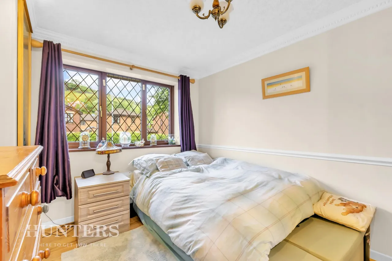 Shore Road, Shore, OL15, photo 10