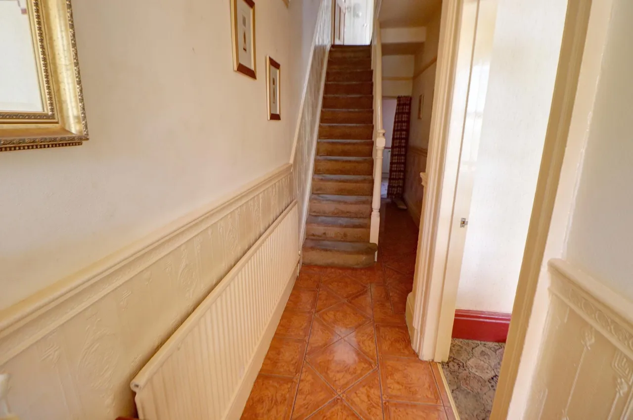 Bath Street, Oldham, OL9, photo 5