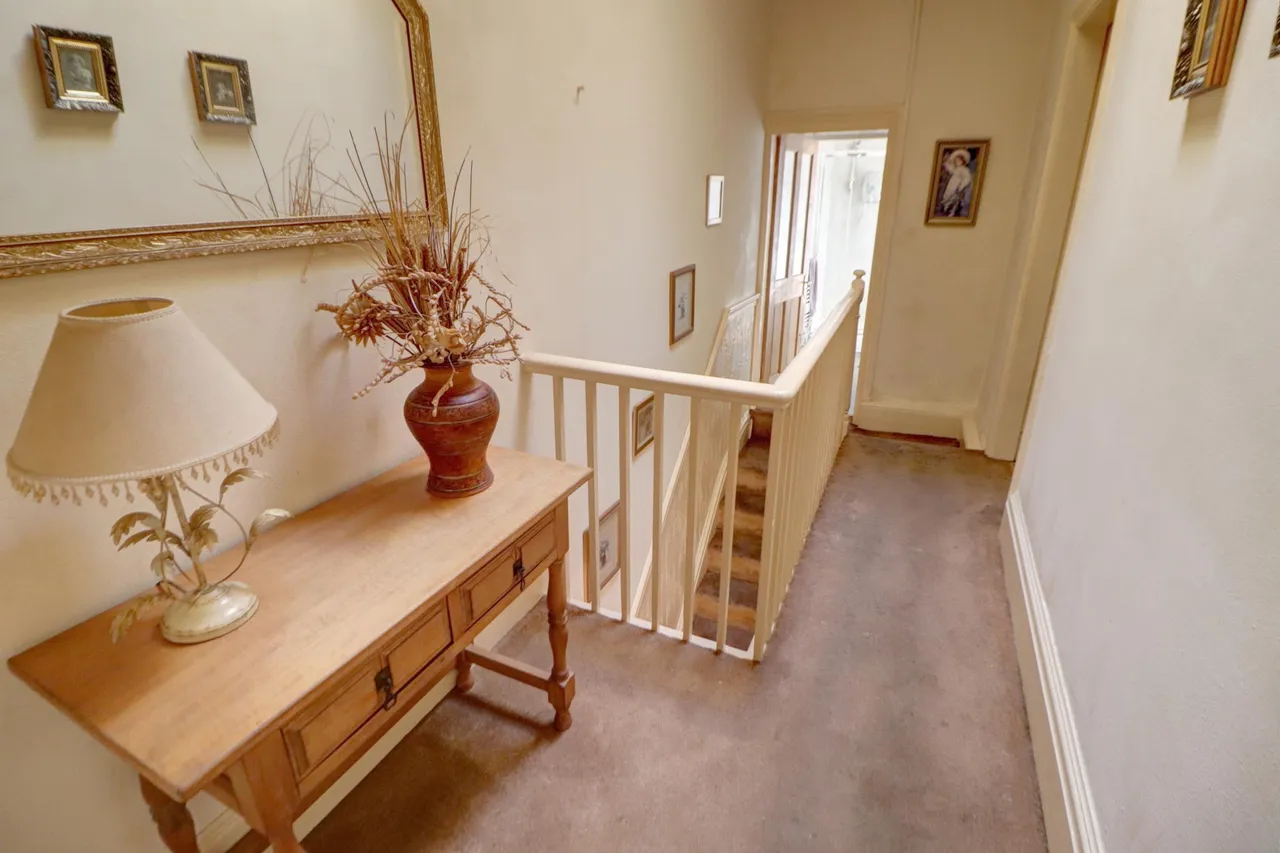 Bath Street, Oldham, OL9, photo 11
