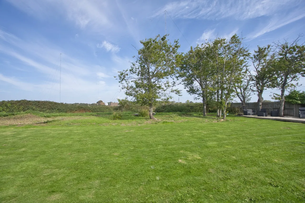 Winehouse Lane, Capel-le-Ferne, CT18, photo 20