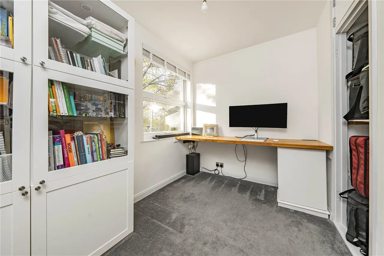 Hepple Close, Isleworth, TW7, photo 13