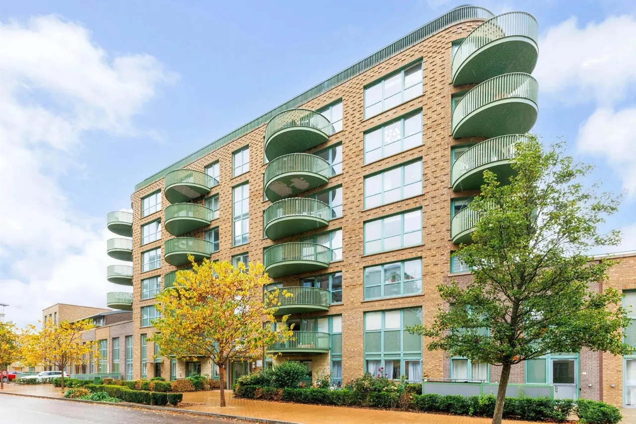2 bed flat for sale, Blackheath, Kidbrooke