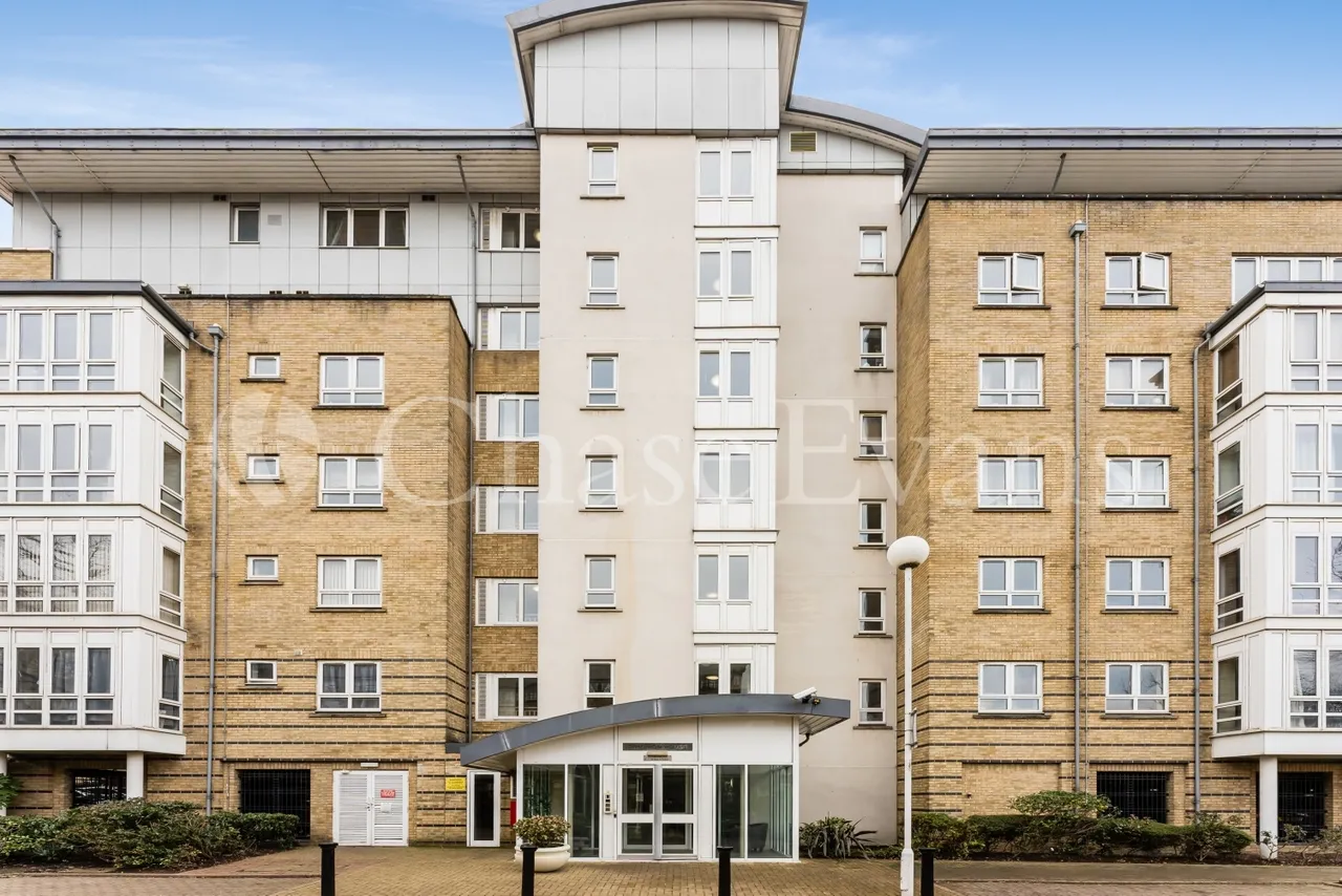 St Davids Square, Isle Of Dogs, E14, photo 14